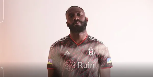 besiktas-ridvanin-yerini-hemen-doldurdu-masuaku-resmen-besiktasta-1659450915452.jpg Beşiktaş Rıdvan'ın yerini hemen doldurdu: Masuaku resmen Beşiktaş'ta - 1