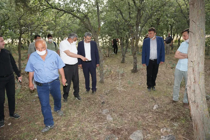 son-dakika-99-yillik-buyuk-aci-83-turkun-mezar-yerleri-bulundu-1592315240602.jpg Son dakika: 99 yıllık büyük acı! 83 Türk'ün mezar yerleri bulundu... - 1
