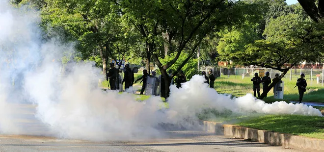 Venezuela’da darbe girişimi son anda engellendi