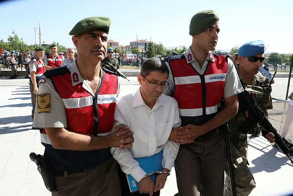 Son dakika: Kemal Batmaz’ın, FETÖ elebaşı Gülen’e yazdığı mektup ele geçirildi