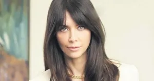 Masaj yaptırdığı sırada odaya daldı! Sıra kavgası...