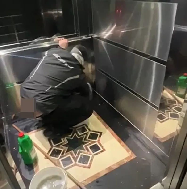 getirdigi-pizzayi-yiyip-asansore-tuvaletini-yapti-1775113418145.jpeg Getirdiği pizzayı yiyip asansöre tuvaletini yaptı - 1