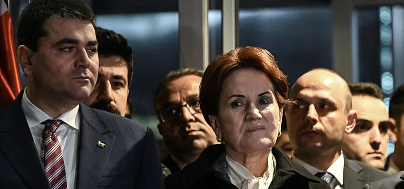 Akşener artık tarih oldu! Arka kapından çıktı yemeğe katılmadı! İlyas Topsakal yorumladı: Merkez parti olma ihtimali artık bitti