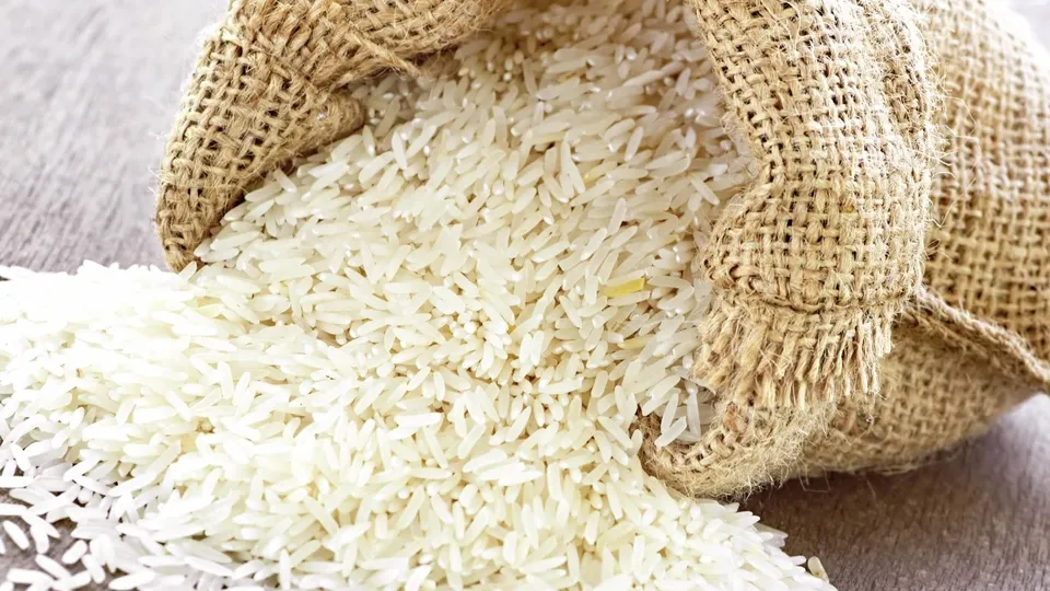 Pirinç ve bulguru kavurmadan pişirin