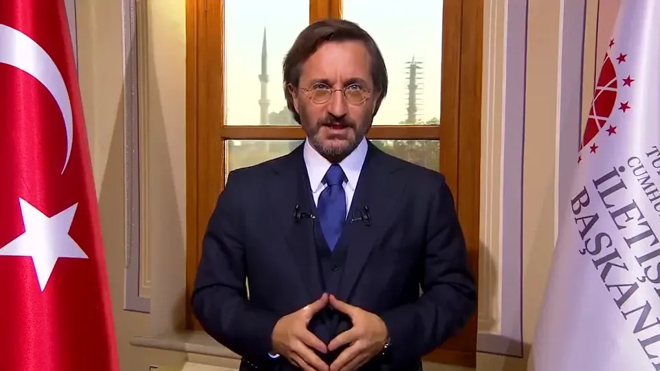 Cumhurbaşkanlığı İletişim Başkanı Fahrettin Altun: Gençleri Kızılay gönüllüsü olmaya davet ediyorum