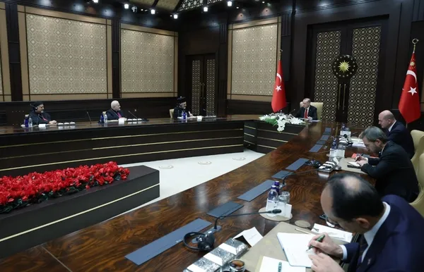 Başkan Erdoğan Moğolistan Ulusal Büyük Kuralı Başkanı Gombojav'u kabul etti! Anlamlı "Türk" hediyesi... - 7