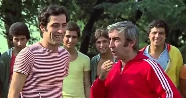 Banker Bilo’nun Maho’su Şener Şen’in kızı Bengü’nün son haline bakın! Babasının birebir aynısı! Meğer eski eşi...
