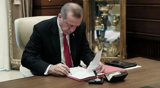 somali-tezkeresi-tbmmde-kabul-edildi-turk-askeri-2-yil-gorev-yapacak-1722095313336.jpg Tezkere Başkan Erdoğan imzasıyla gönderilmişti