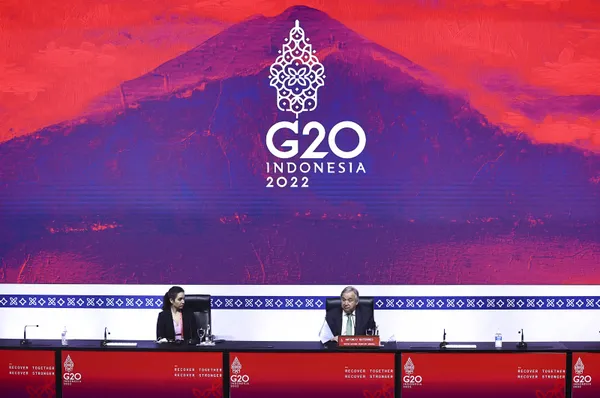 balide-g20-liderler-zirvesi-baskan-recep-tayyip-erdogan-temaslarina-basladi-1668482198634.jpg Bali'de G20 Liderler Zirvesi! Başkan Erdoğan Joe Biden, Macron ve Veliaht Prens Muhammed Bin Selman ile görüştü - 9