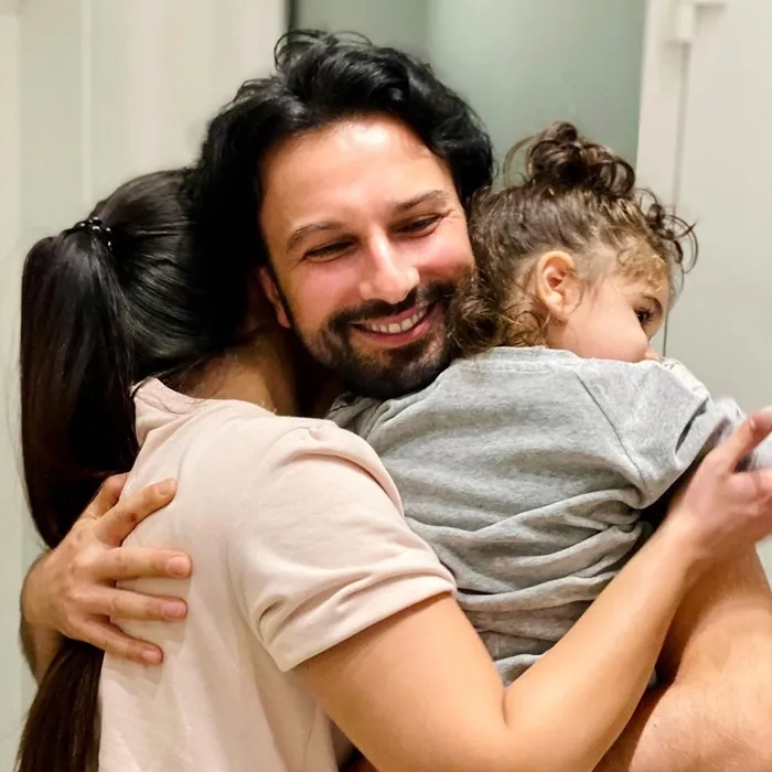 Megastar Tarkan aşı oldu: Aşıyı olmamak için direnmenin manası yok - 3