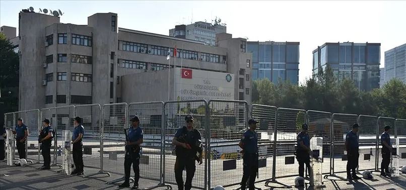 AK Parti'den HDP'li başkanların görevden alınmasıyla ilgili açıklama