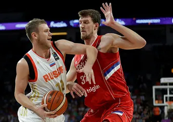EuroBasket'te ikinci finalist Sırbistan oldu!