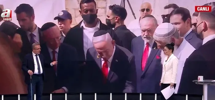 rubio-mescidi-aksanin-altini-mi-kaziyor-a-haberde-dikkat-ceken-yorum-abd-suc-ortakligi-yapiyor-1758236055599.jpg (fotoğraf - ahaber.com.tr - ekran görüntüsü)