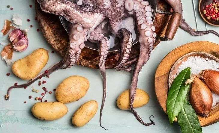 Fast food zincirinin gizli bilgileri ifşa edildi! Tavuk ve içecekler…