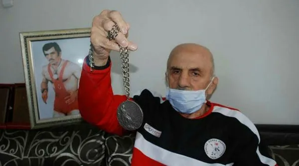 Eski milli güreşçi Vehbi Akdağ toprağa verildi! Vehbi Akdağ kimdir?