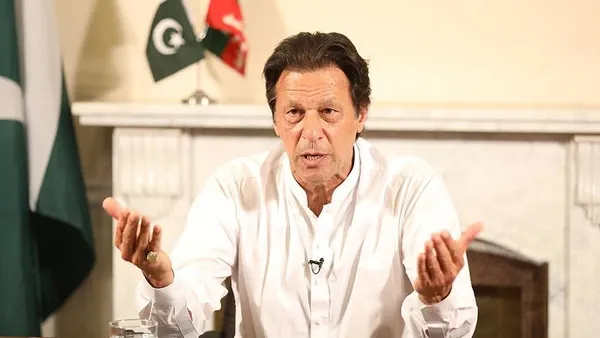 Pakistan Başbakanı İmran Han'dan Hindistan açıklaması - 1