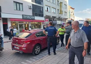 Kütahya'da trafik kazası: 2 kişi yaralandı