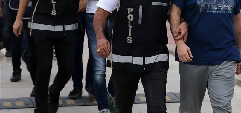 Son dakika: İzmir’de ByLock’çulara operasyon!