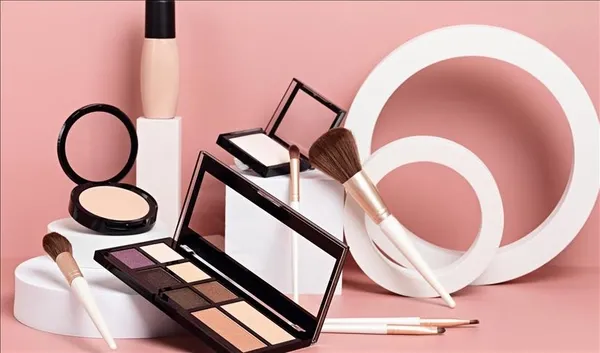 Yüzlerce kozmetik ürünü uygunsuz çıktı! Bakanlık liste paylaştı I İşte o markalar