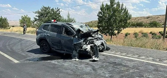 Nevşehir’de korkunç kaza! İki araç da hurdaya döndü: 1’i ağır 14 yaralı