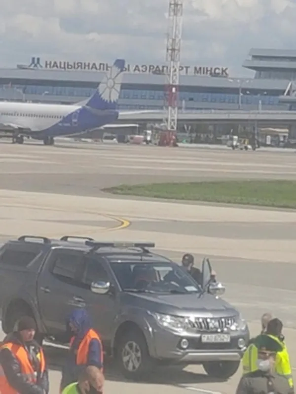 Yolcu uçağına savaş jeti eşliğinde acil iniş yaptırıldı! BM ve NATO'dan flaş tepki - 6