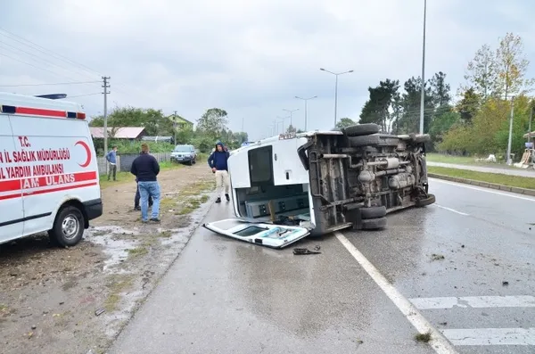 Samsun'da özel harekat polislerini taşıyan araç kaza yaptı! Yaralılar var - 2