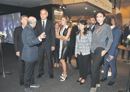 Ünlüler oraya akın etti!