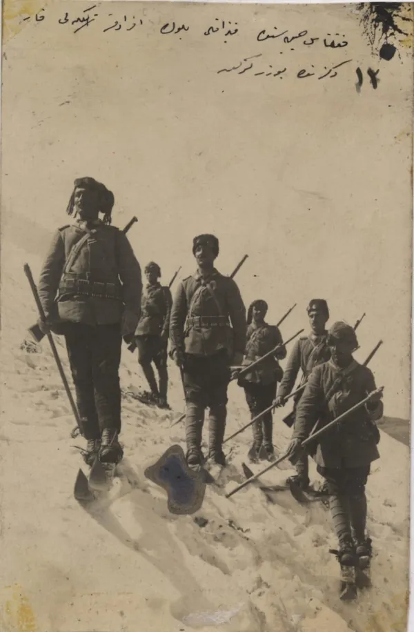 MSB Sarıkamış Harekatı'na katılan askerlerin tarihi fotoğraflarını paylaştı