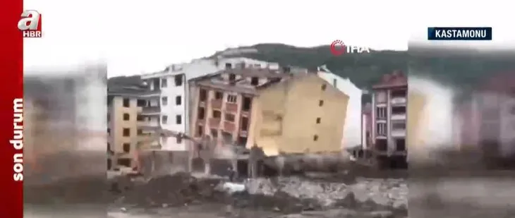 Kastamonu’da hasarlı bina çöktü! Yıkılan binadan son anda kurtuldular