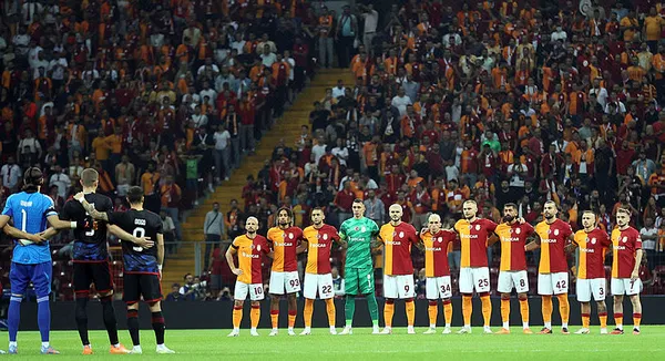 Okan Buruk’tan Galatasaray-Kopenhag maçı sonu flaş açıklama! Ahaber.com.tr sordu: Değişiklikte geç kalındı mı?