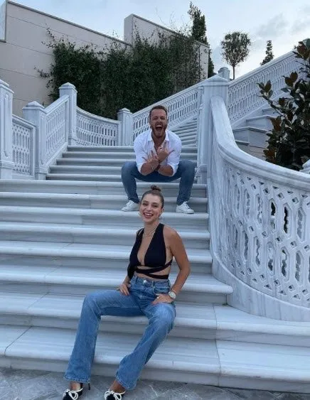 Hande Erçel ve Kerem Bürsin aşkında Murat Dalkılıç krizi