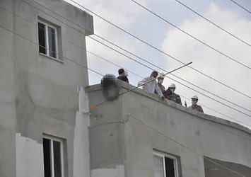 Son dakika: Adana'da yürek yakan olay! Boya yaparken akıma kapılan boyacı hayatını kaybetti