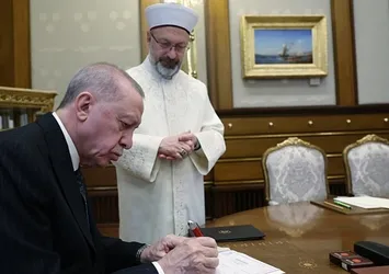 Başkan'dan Türkiye Diyanet Vakfına kurban bağışı