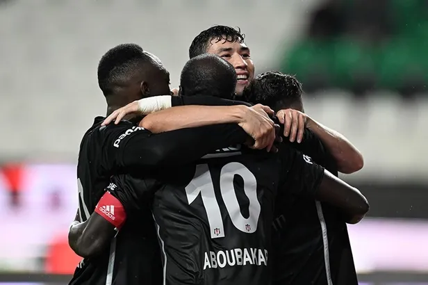 besiktas-lugano-maci-saat-kacta-ne-zaman-baslayacak-bjk-lugano-karsilasmasi-hangi-kanalda-canli-yayinlanacak-1696520092848.jpg Beşiktaş – Lugano maçı saat kaçta, ne zaman başlayacak? BJK – Lugano karşılaşması hangi kanalda canlı yayınlanacak? - 1