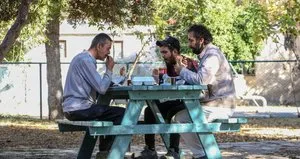 Parklar açık hava restoranına döndü