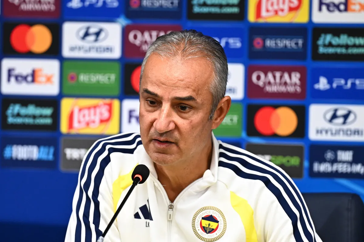 Fenerbahçe'de İsmail Kartal'dan istifa seslerine olay yanıt: "Taraftarımızla barışırız" - 3