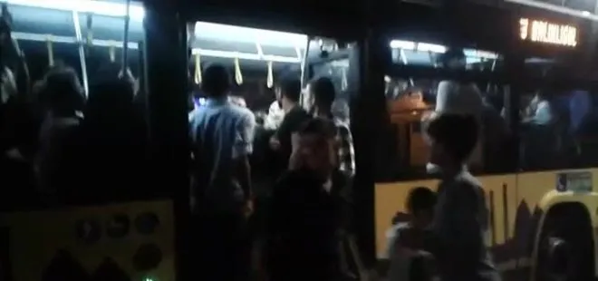 Halk otobüsünde taciz! Vatandaşlar arbedeyi görüntüledi