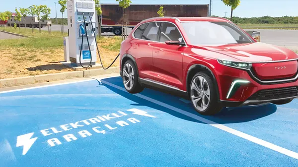 TOGG dönüşümün öncüsü olacak! Sanayi ve Teknoloji Bakanı Mustafa Varank: Seri üretim bandından indiriyoruz