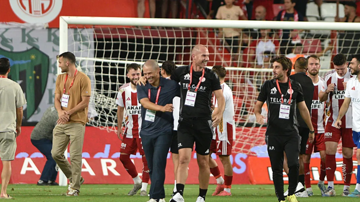 Müthiş geri dönüş: Antalyaspor - Hatayspor (MAÇ SONUCU 3-2)