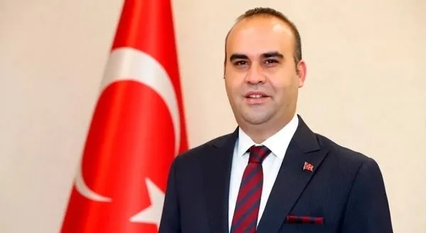 Mehmet Fatih Kacır kimdir? Sanayi ve Teknoloji Bakanı Fatih Kacır kaç yaşında, nereli, hangi görevlerde bulundu?