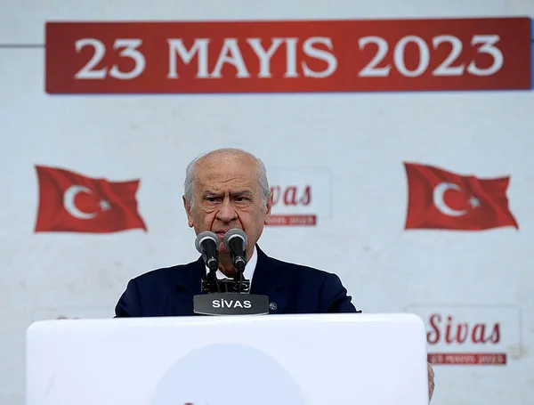mhp-lideri-devlet-bahceli-sivasta-aciklamalarda-bulundu-milletle-alay-etme-noktali-siyaset-olmaz-1684857509974.jpg