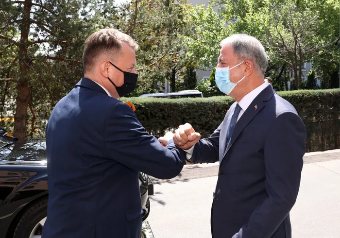 Son dakika: Milli Savunma Bakanı Hulusi Akar ile görüşen Polonyalı Bakan Blaszczak: SİHA’ların büyük katkısı olacak