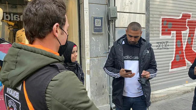Taksim’de “sigara yasağı” denetimde ilginç bahane: İçmiyordum kokusunu alıyordum - 2