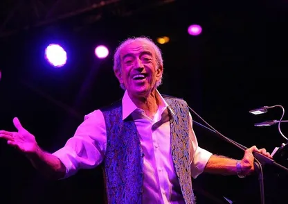 Edip Akbayram'a veda: Gözyaşlarıyla son yolculuğuna uğurlandı!