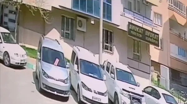 1680589758234.jpg Şanlıurfa'da yasak aşk cinayeti! Eşinin kardeşini öldürüp başında bekledi - 2