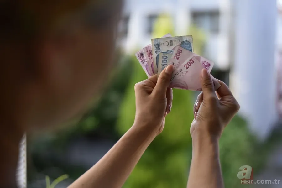 Emekliye 4'lü zam formülü: SSK, BAĞ-KUR, EYT'liye en düşük 19.243 TL! İşte maaş tablosu 10