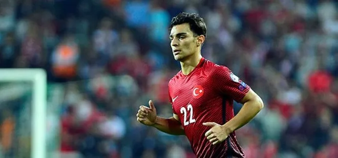 Galatasaray’ın gözdesi Kaan Ayhan kulübünde kaldı