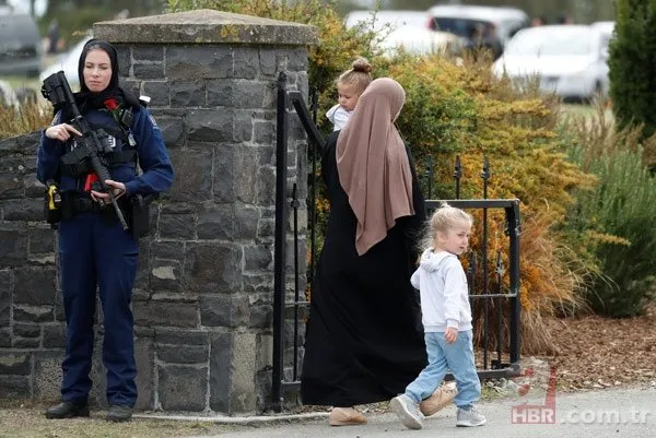 Yeni Zelanda’da kadın polisten anlamlı hareket