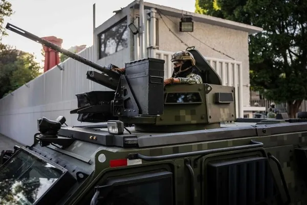 Meksika’da El Chapo’nun oğlu tutuklandı! Çete üyeleri ortalığı birbirine kattı