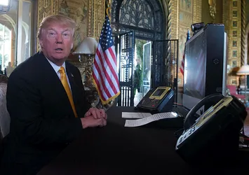Donald Trump, CNN'i bombaladı